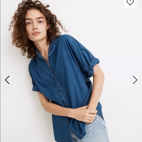 Madewell Tops - Madewell denim chronicle shirt in dots
